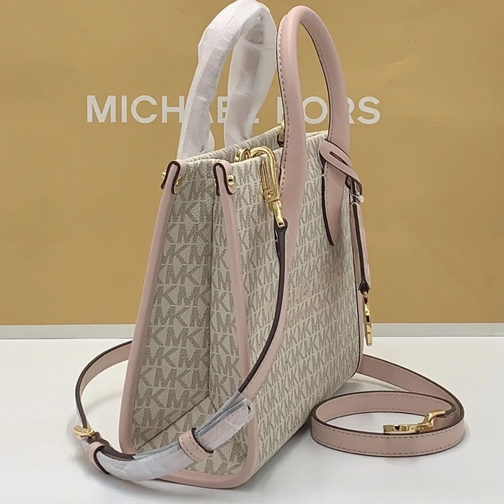 MICHAEL KORS MIRELLA SMALL
SHOPPER TOP ZIP XBODY POWDER
BLUSH MULTI SIGN… - Picture 7 of 16